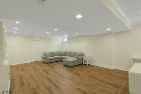 110 Nelson Place Westfield NJ 07090