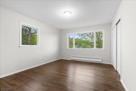 8 Cove Road Hopatcong NJ 07843