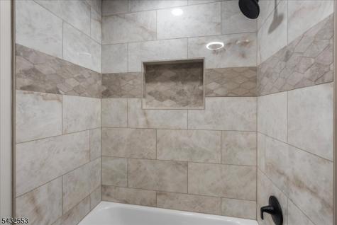 8 Cove Road Hopatcong NJ 07843