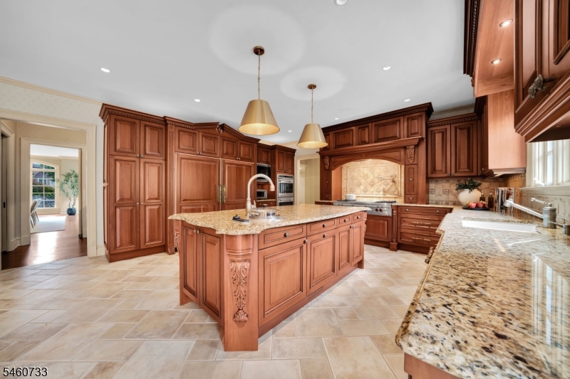 14 Grasmere Court Livingston NJ 07039