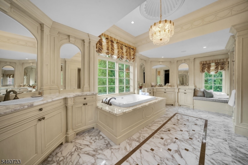 14 Grasmere Court Livingston NJ 07039