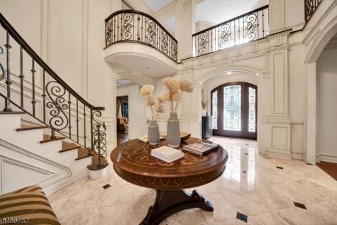 14 Grasmere Court Livingston NJ 07039