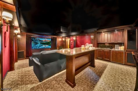 14 Grasmere Court Livingston NJ 07039