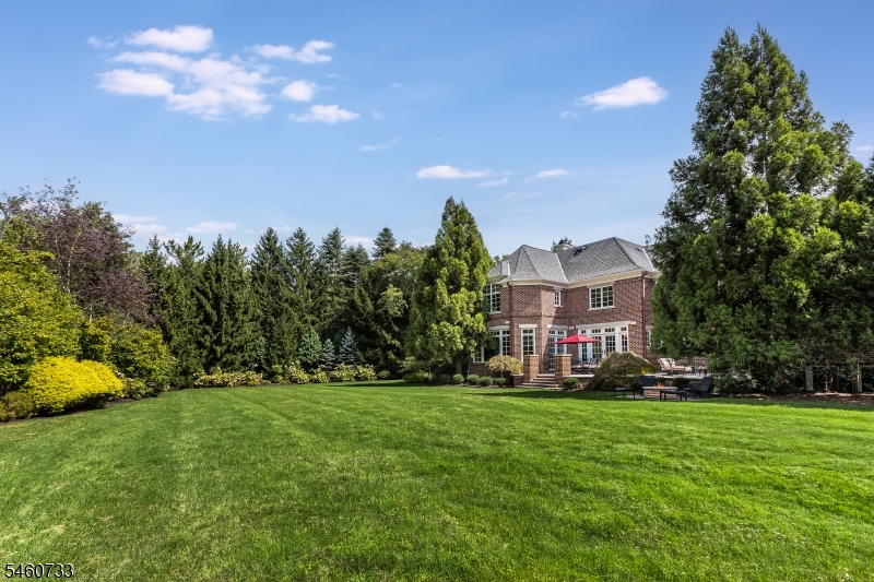 14 Grasmere Court Livingston NJ 07039