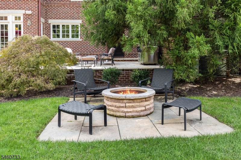 14 Grasmere Court Livingston NJ 07039