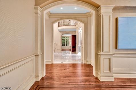 14 Grasmere Court Livingston NJ 07039