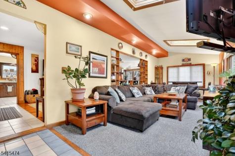 21 Ulster Street West Milford NJ 07480