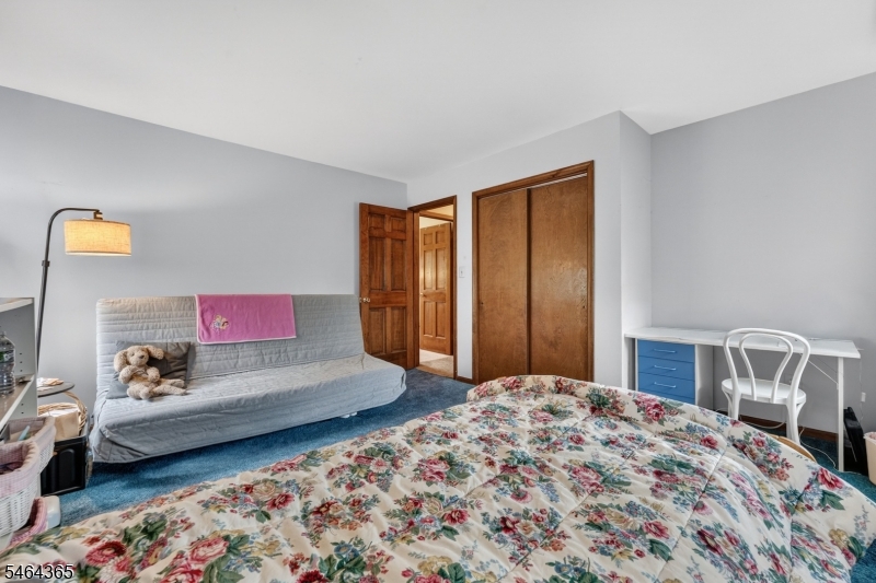 2 Rittenhouse Circle Raritan NJ 08822