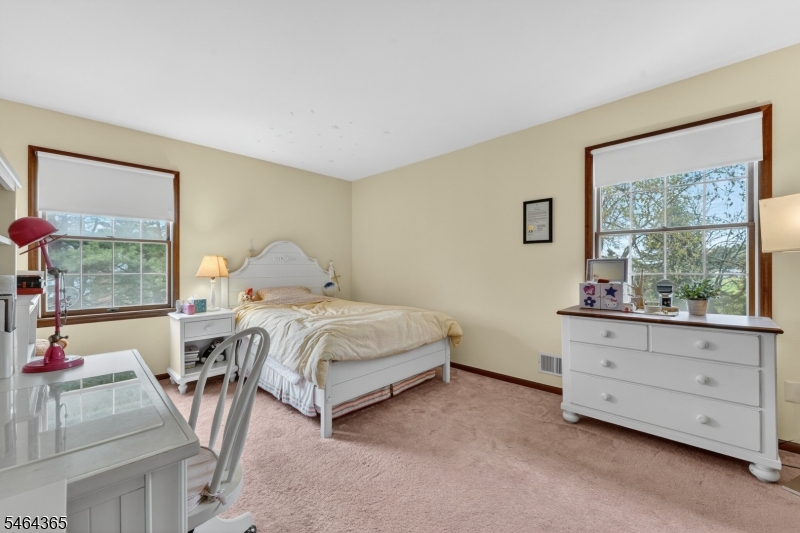 2 Rittenhouse Circle Raritan NJ 08822
