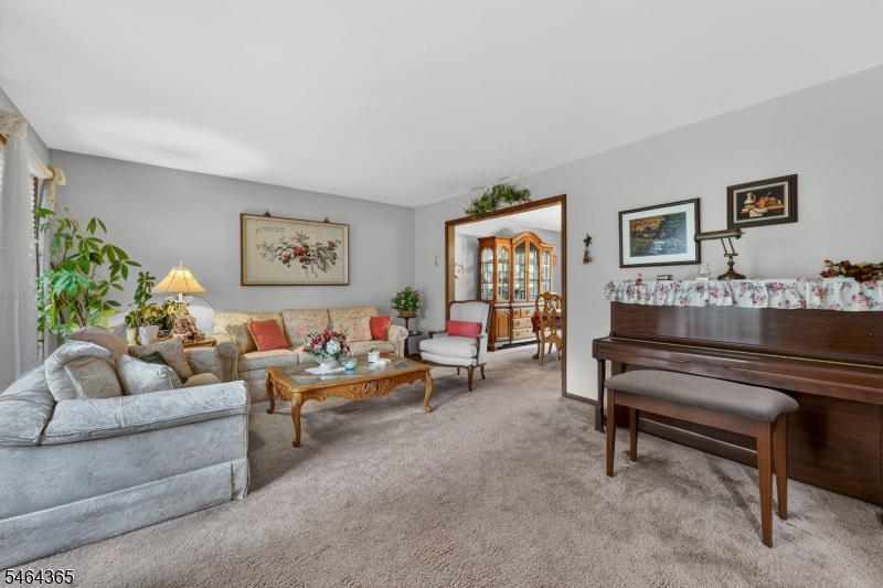 2 Rittenhouse Circle Raritan NJ 08822