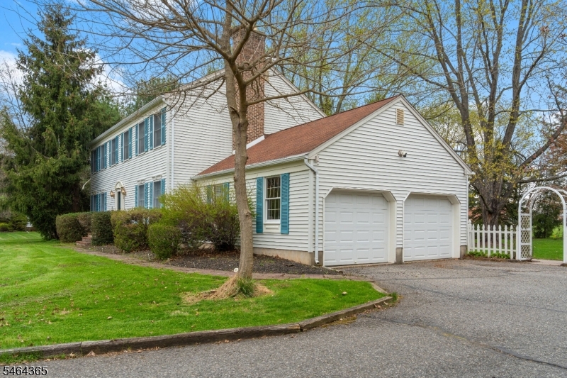 2 Rittenhouse Circle Raritan NJ 08822