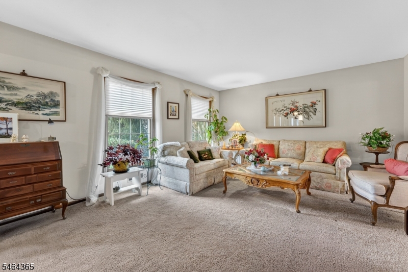 2 Rittenhouse Circle Raritan NJ 08822