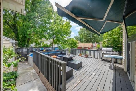 256 Fycke Lane Teaneck NJ 07666