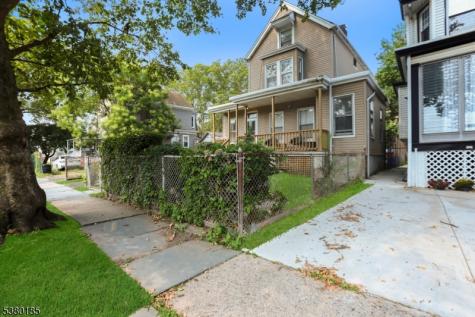 129 Greenwood Avenue East Orange NJ 07017