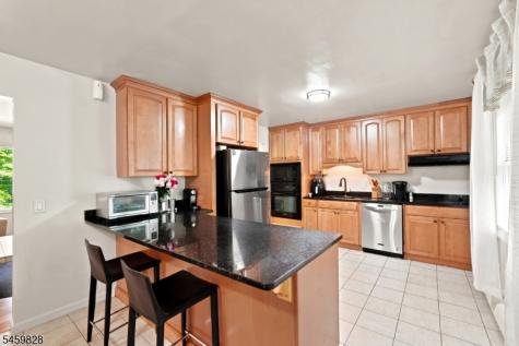 8 Ridge Road Independence NJ 07840