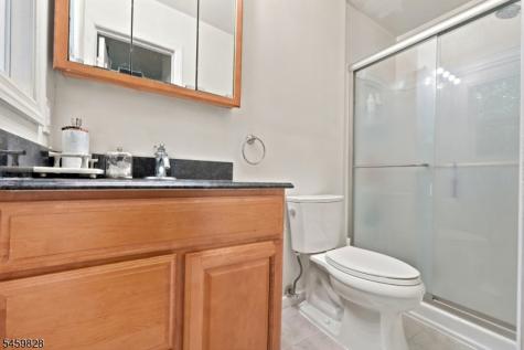 8 Ridge Road Independence NJ 07840