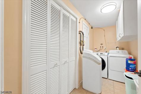 8 Ridge Road Independence NJ 07840