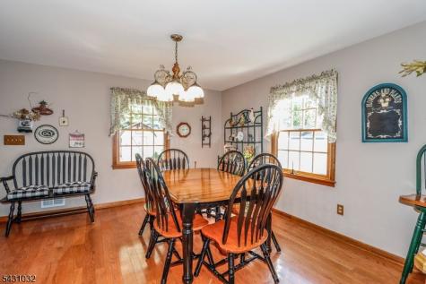 26 W Cliff Road Woodbridge NJ 07067