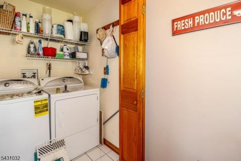 26 W Cliff Road Woodbridge NJ 07067