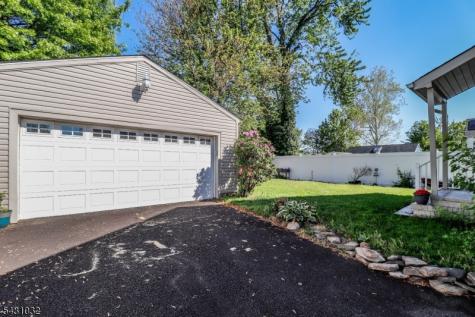 26 W Cliff Road Woodbridge NJ 07067