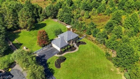 111 Mount Airy Harbourton Road West Amwell NJ 08530