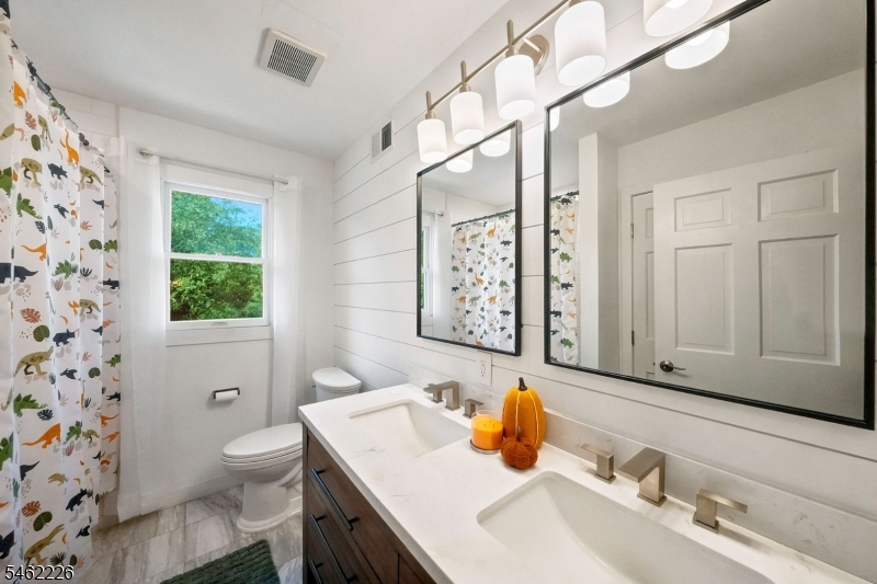 111 Mount Airy Harbourton Road West Amwell NJ 08530