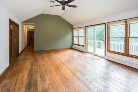 42 Cliffwood Road Chester NJ 07930