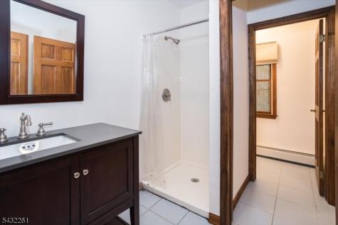 42 Cliffwood Road Chester NJ 07930