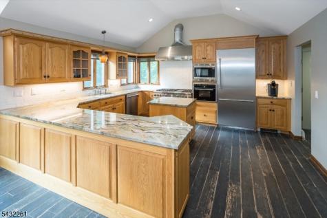 42 Cliffwood Road Chester NJ 07930