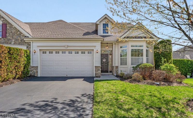 540 Edward Street Lopatcong NJ 08865