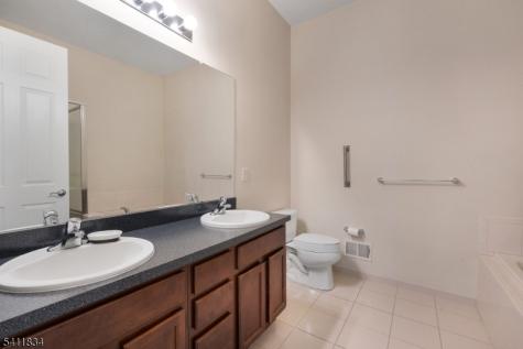 540 Edward Street Lopatcong NJ 08865