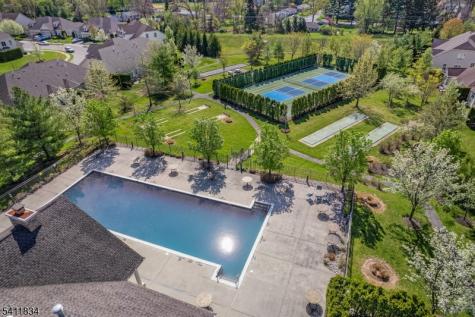 540 Edward Street Lopatcong NJ 08865