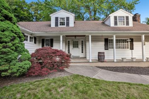 14 Saddle River Ro Woodcliff Lake NJ 07677