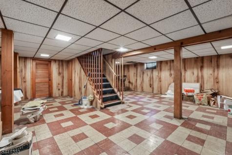 14 Saddle River Ro Woodcliff Lake NJ 07677