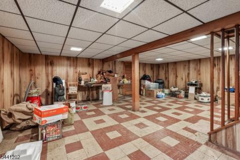14 Saddle River Ro Woodcliff Lake NJ 07677