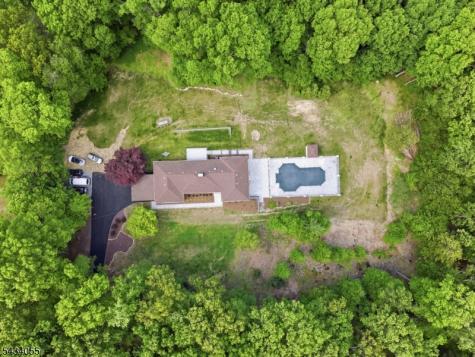 138 Black River Road Washington NJ 07853