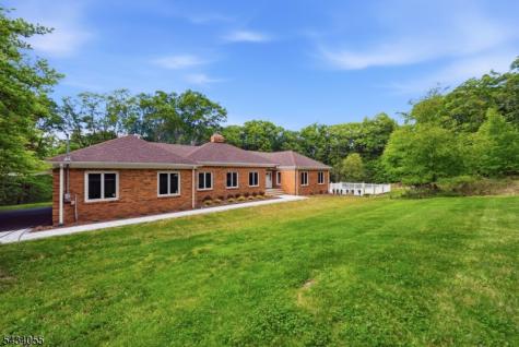 138 Black River Road Washington NJ 07853