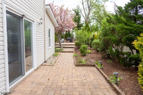 14 Hopatcong Drive Lawrence NJ 08648