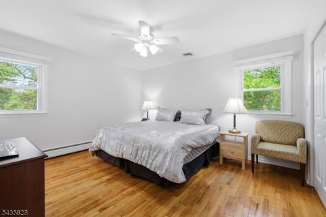 25 King George Road Warren NJ 07059