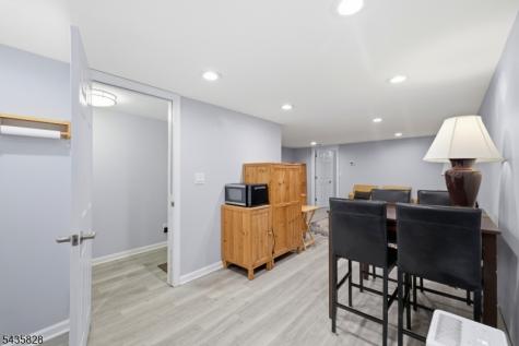 25 King George Road Warren NJ 07059