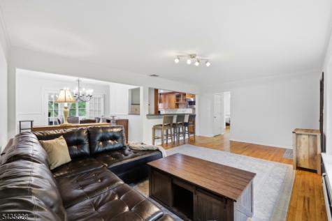 25 King George Road Warren NJ 07059