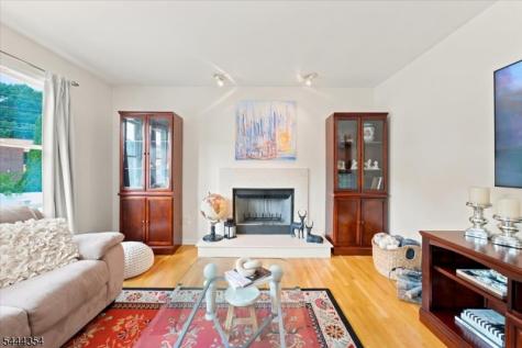 580 Center Street Kenilworth NJ 07033