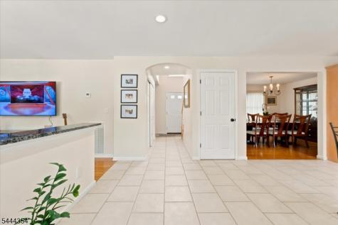 580 Center Street Kenilworth NJ 07033