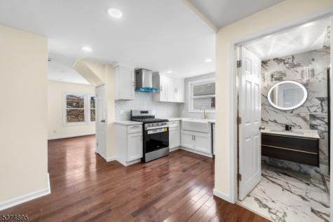 20 Ella Street Bloomingdale NJ 07403