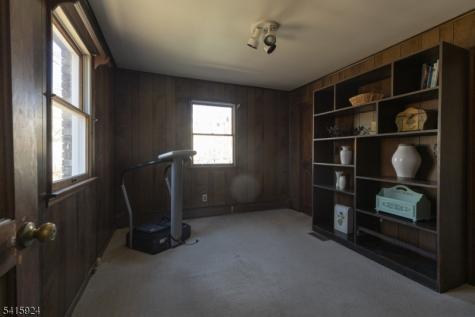 23 Carr Place Totowa NJ 07512