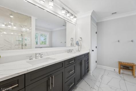 27 Wardle Avenue Berkeley Heights NJ 07922