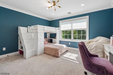 27 Wardle Avenue Berkeley Heights NJ 07922