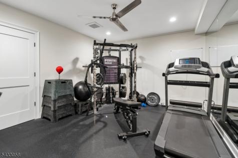 27 Wardle Avenue Berkeley Heights NJ 07922