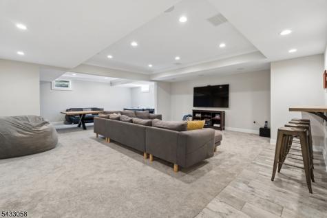 27 Wardle Avenue Berkeley Heights NJ 07922