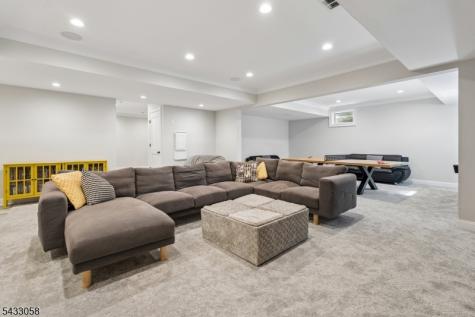 27 Wardle Avenue Berkeley Heights NJ 07922